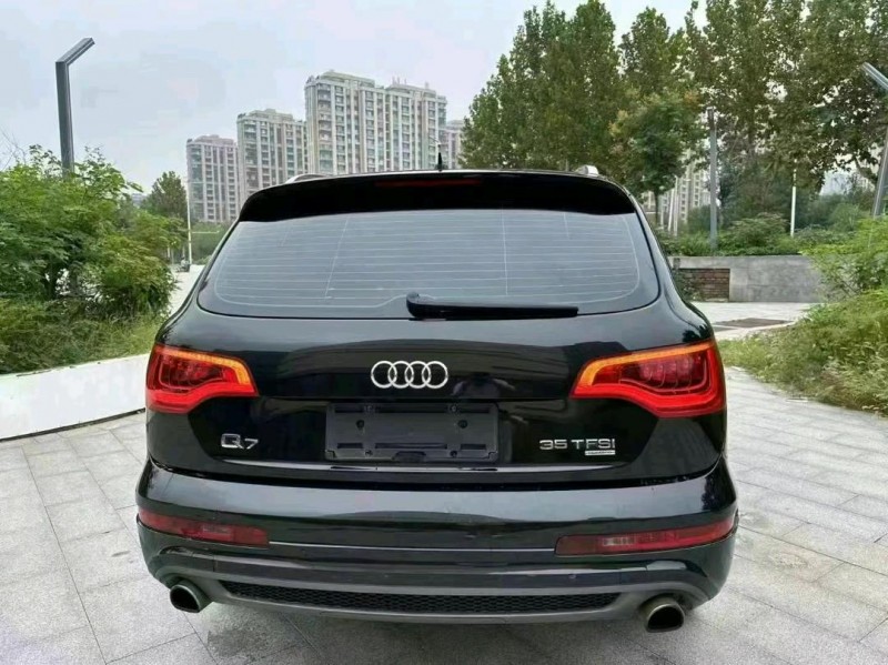 济宁14年奥迪Q77