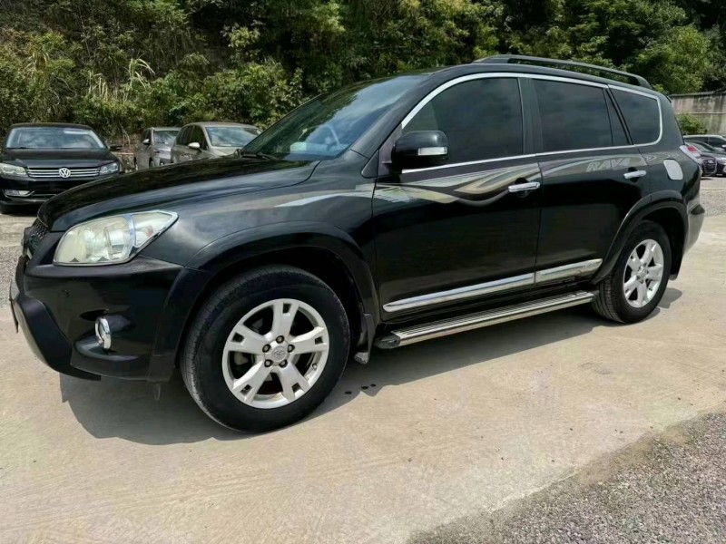 荊門11年豐田RAV43