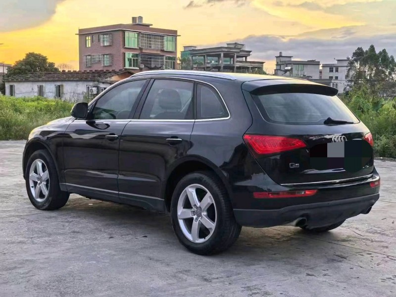 佛山15年奥迪Q58