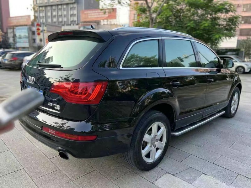 广州15年奥迪Q75