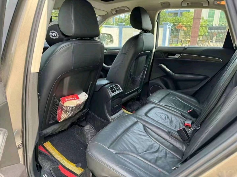 佛山10年奥迪Q54