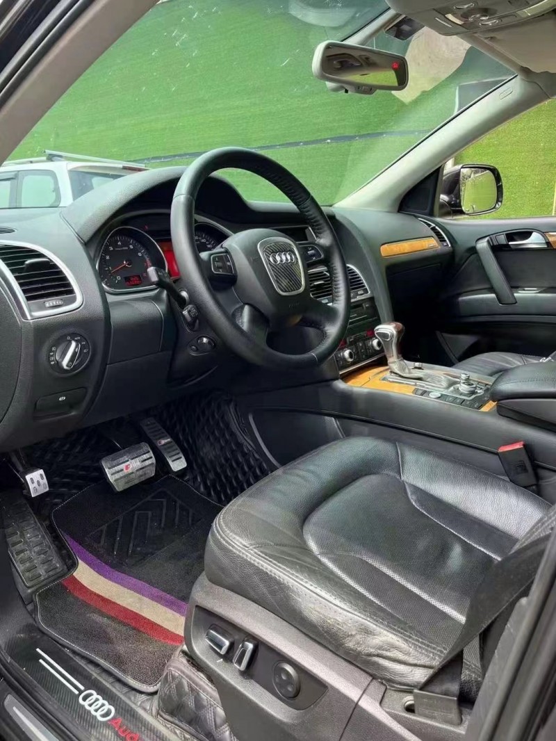 江门11年奥迪Q74