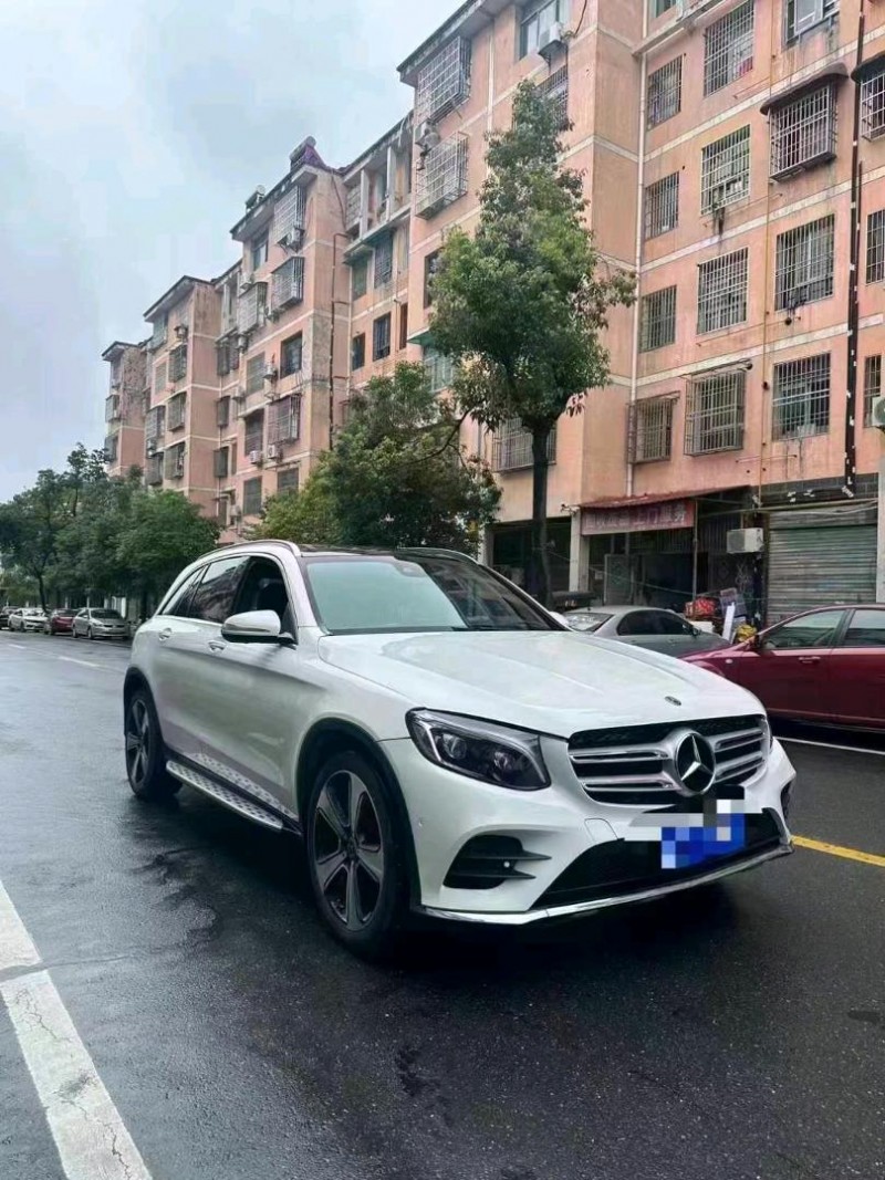 邵阳19年奔驰GLC3