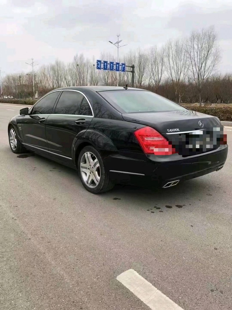 枣庄12年奔驰S8