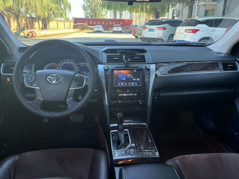 保定17年丰田凯美瑞7