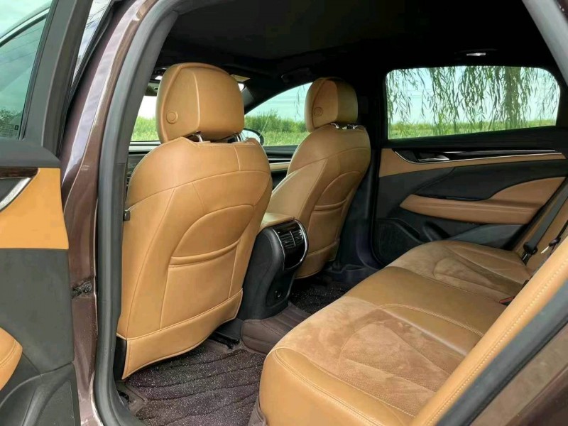 保定16年别克君越8