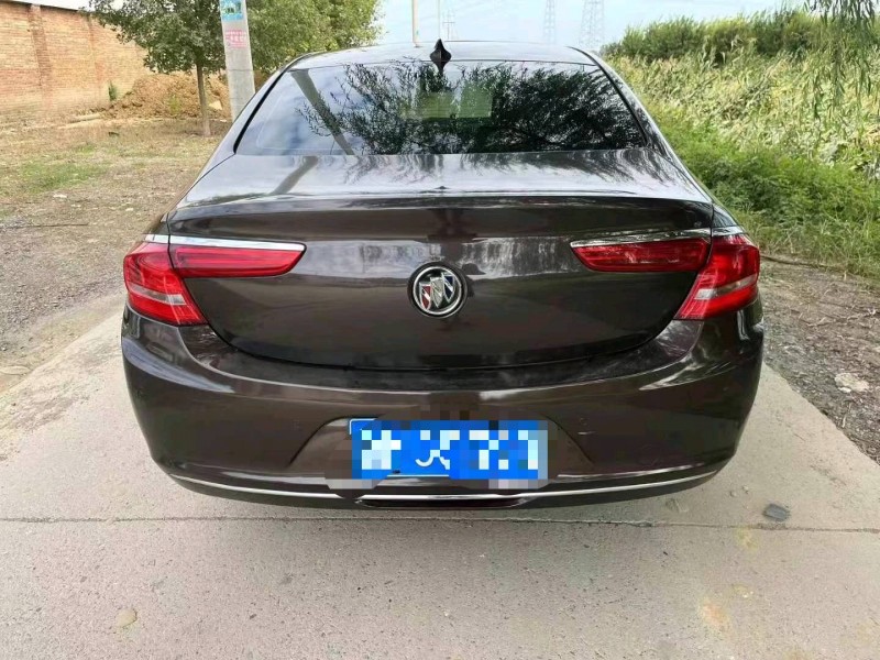 保定16年别克君越9