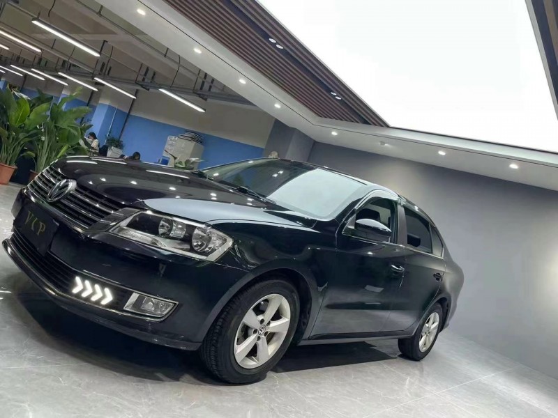 成都16年大众朗逸2