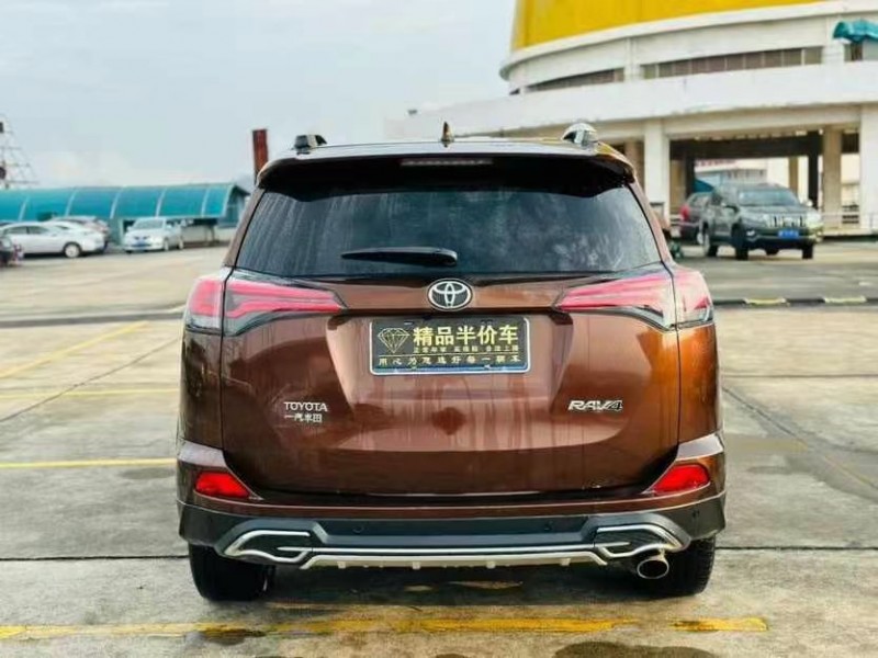 东莞17年丰田RAV4荣放7