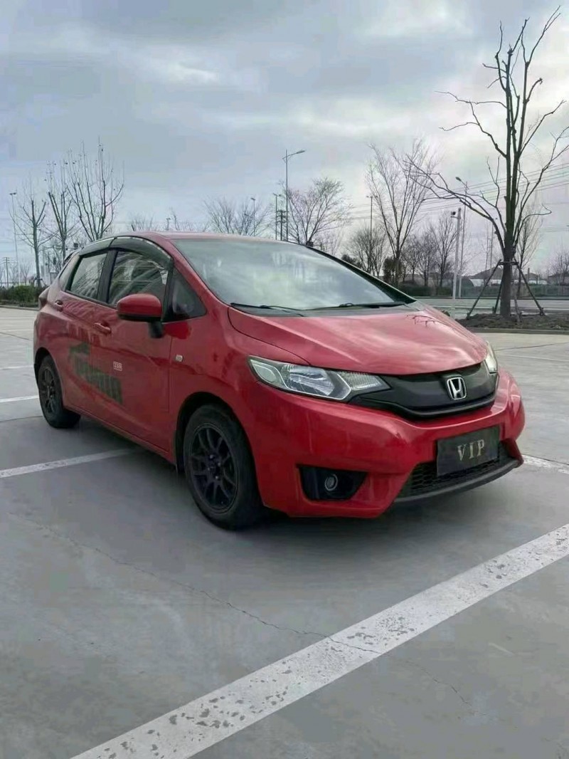 徐州17年本田飞度2