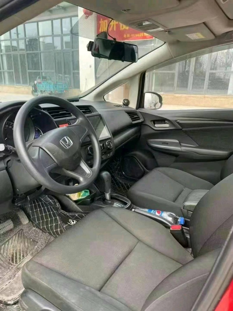 徐州17年本田飞度8