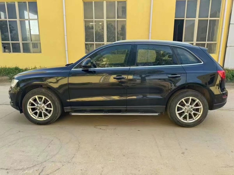 济宁16年奥迪Q53