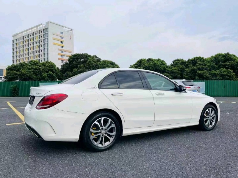 广州15年奔驰C4