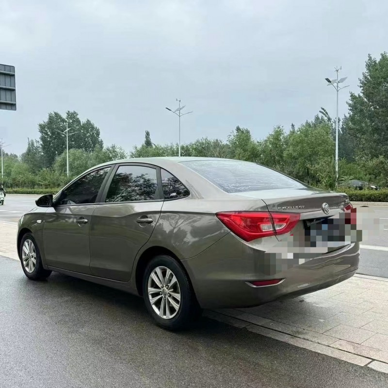 枣庄15年别克英朗9