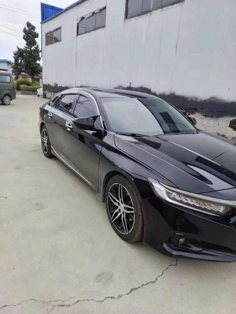 菏泽23年本田雅阁2