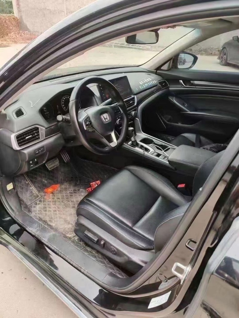 菏泽23年本田雅阁5