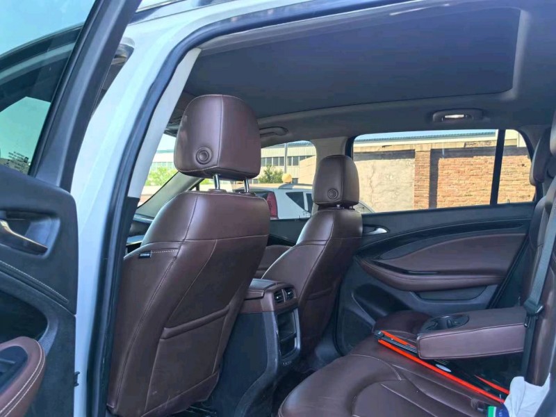 保定20年别克昂科威7