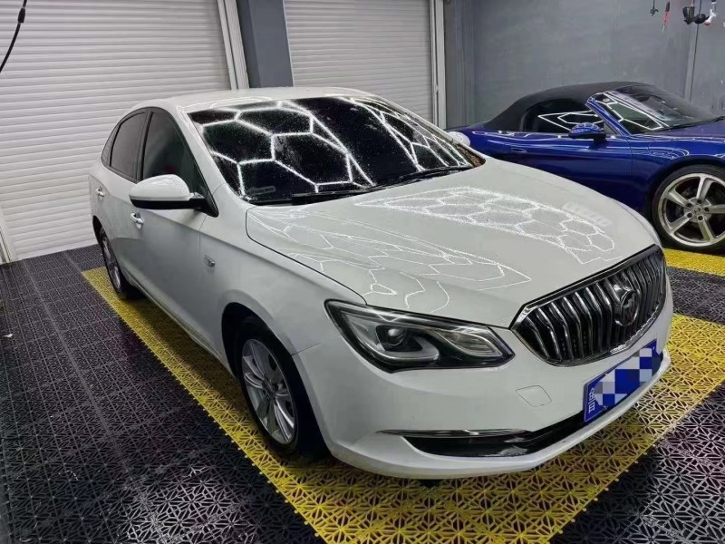 烟台17年别克英朗2