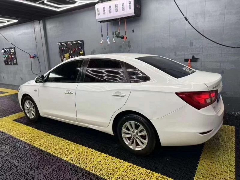 烟台17年别克英朗8