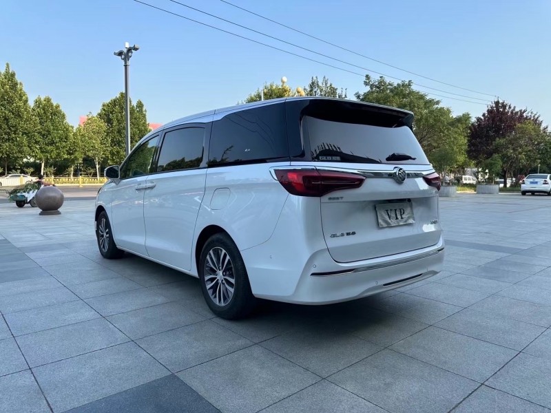 枣庄21年别克GL89