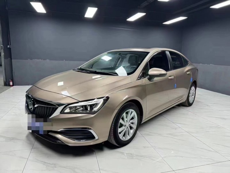 成都18年别克威朗2