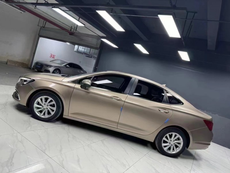 成都18年别克威朗3