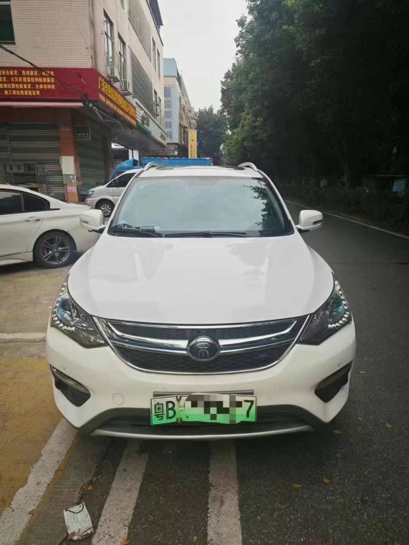 佛山18年比亚迪宋1