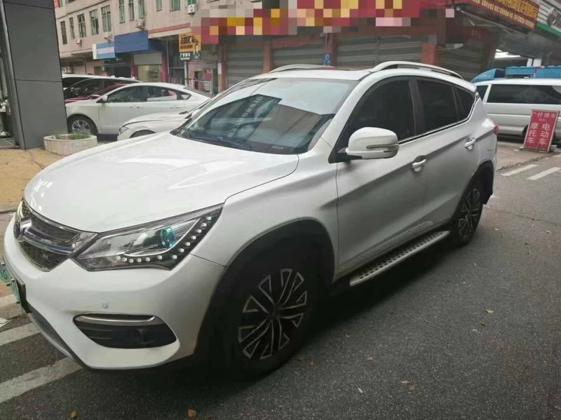 佛山18年比亚迪宋3