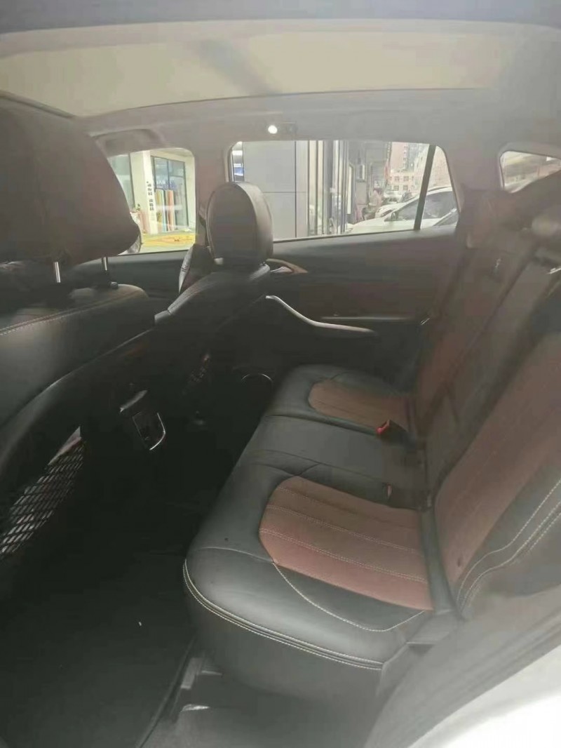 佛山18年比亚迪宋6