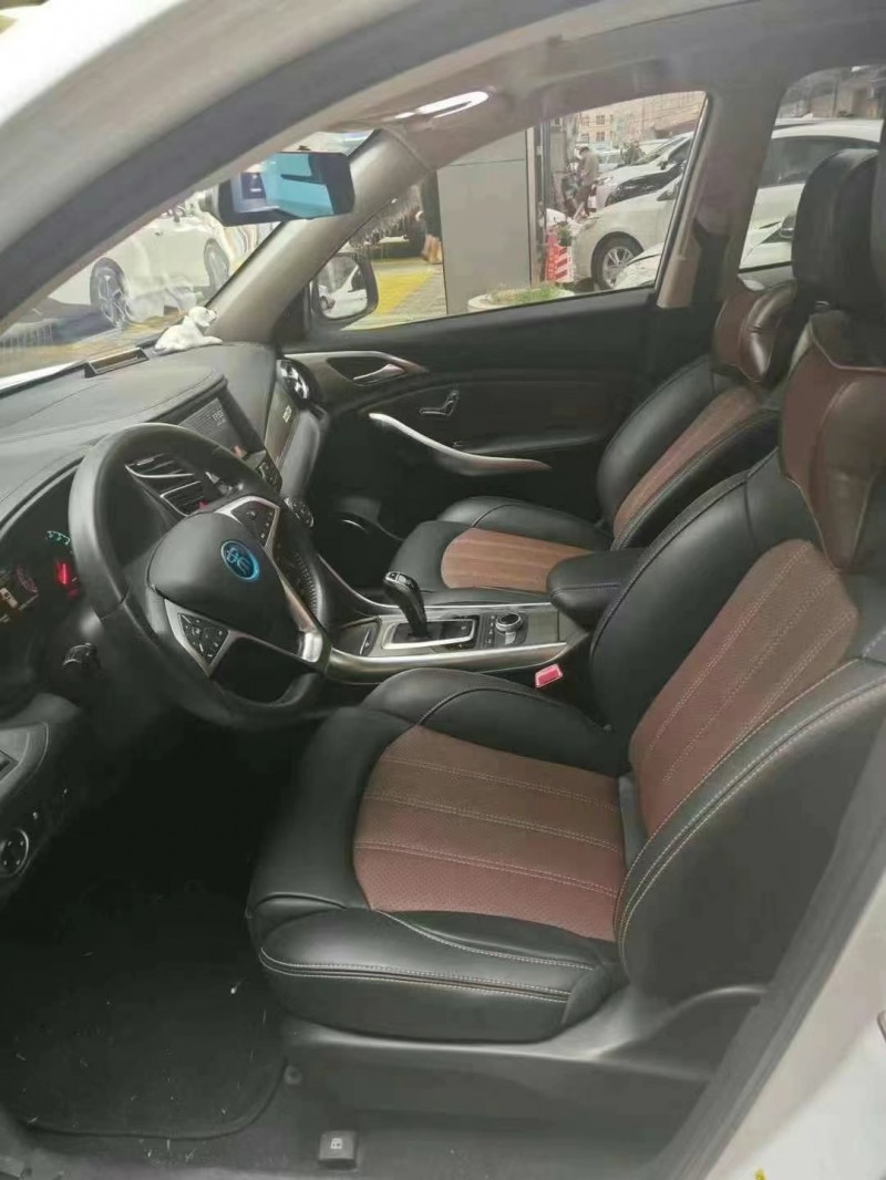 佛山18年比亚迪宋8