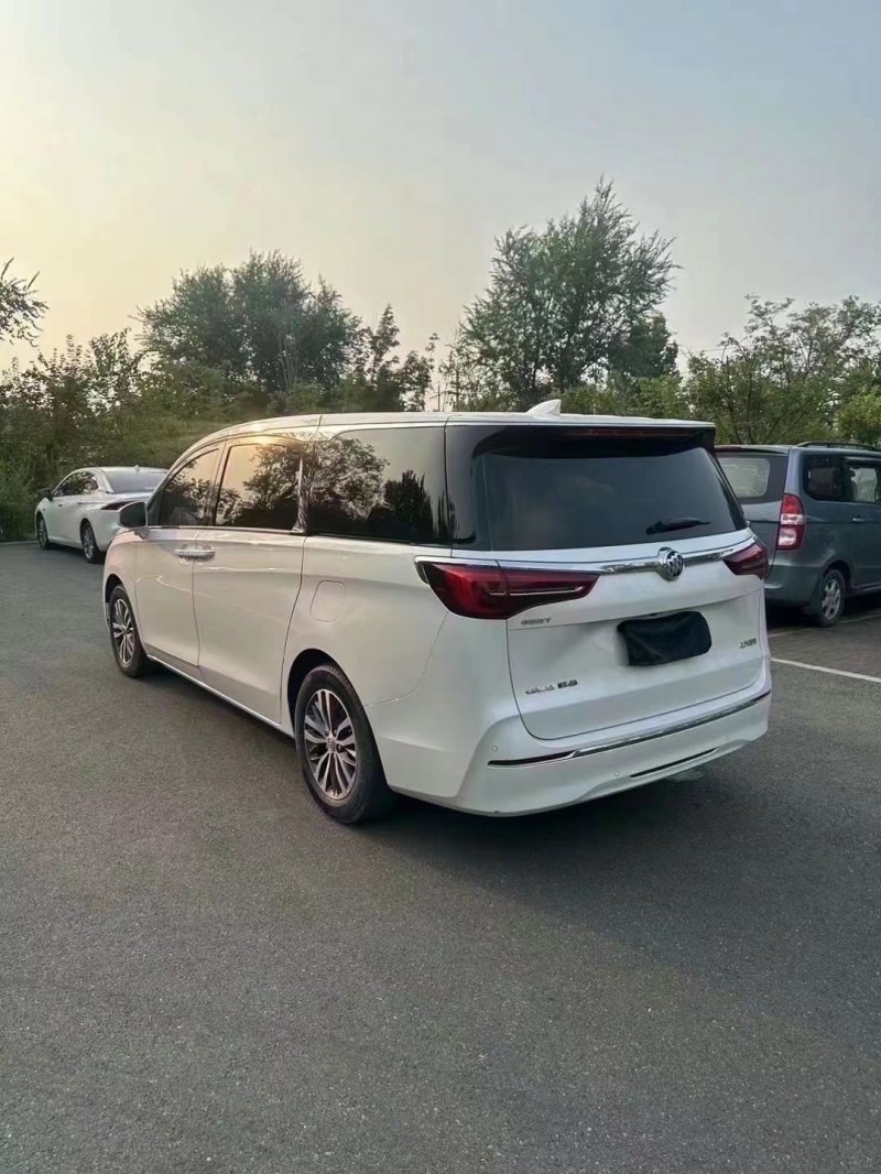 潍坊21年别克GL88