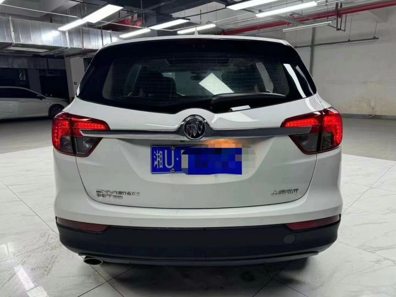 成都15年别克昂科威7