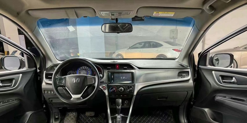 成都18年本田凌派10