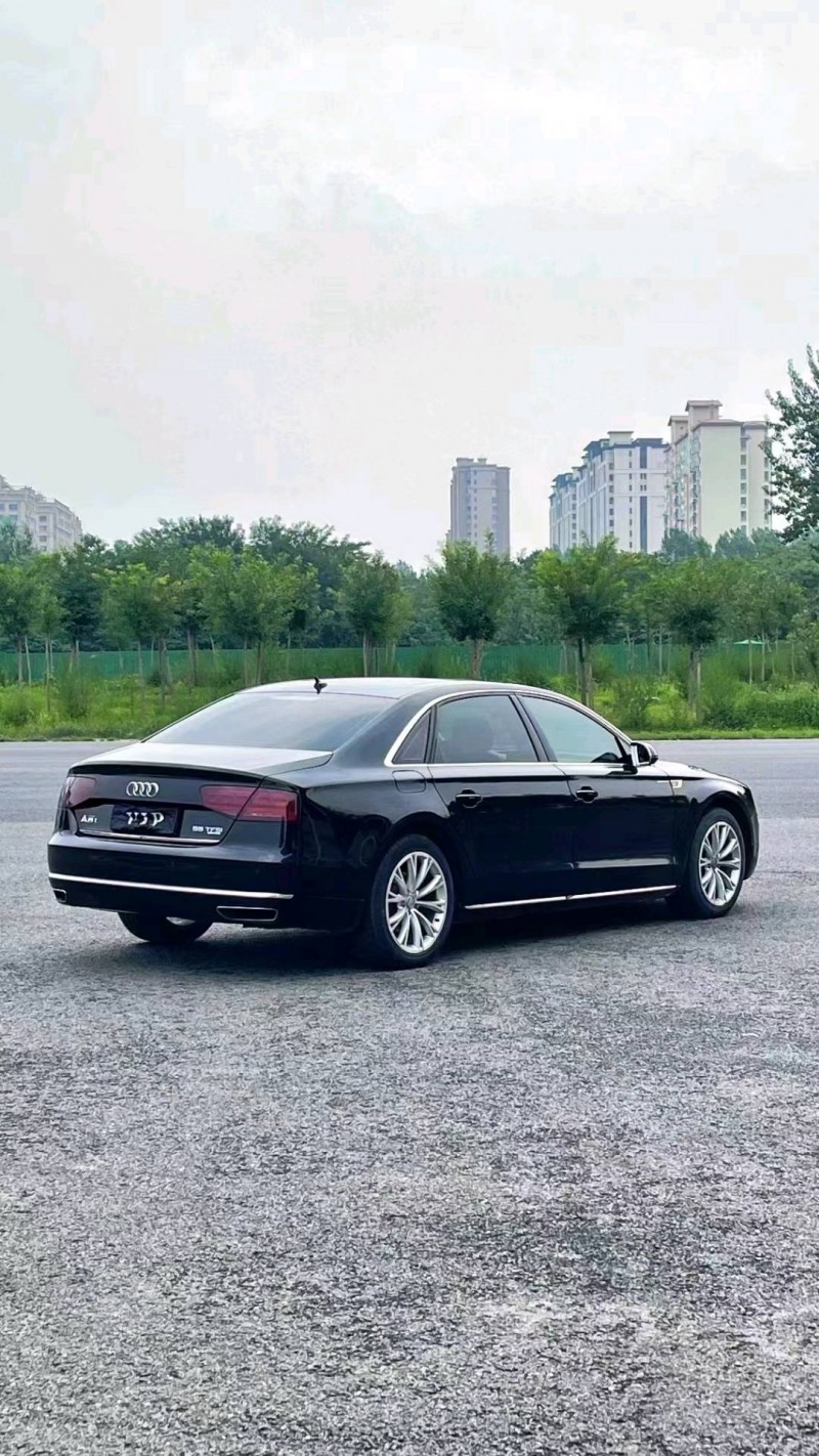 廊坊11年奥迪A8L4