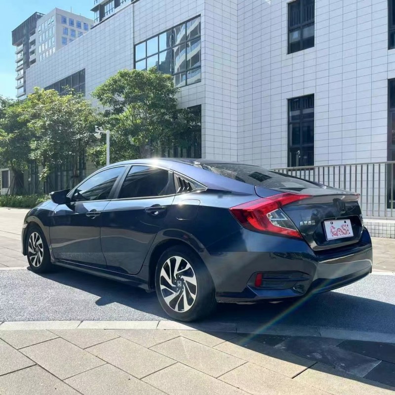 佛山18年本田思域8