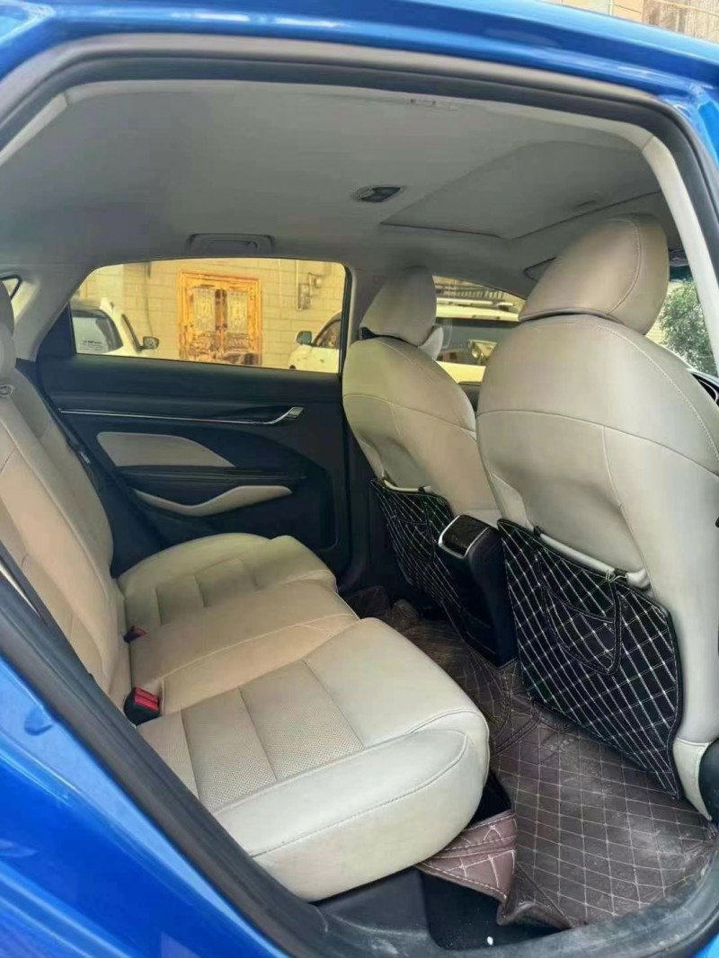 潍坊19年吉利缤瑞5