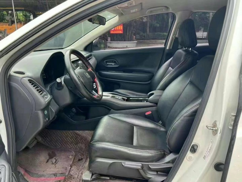 烟台19年本田缤智8