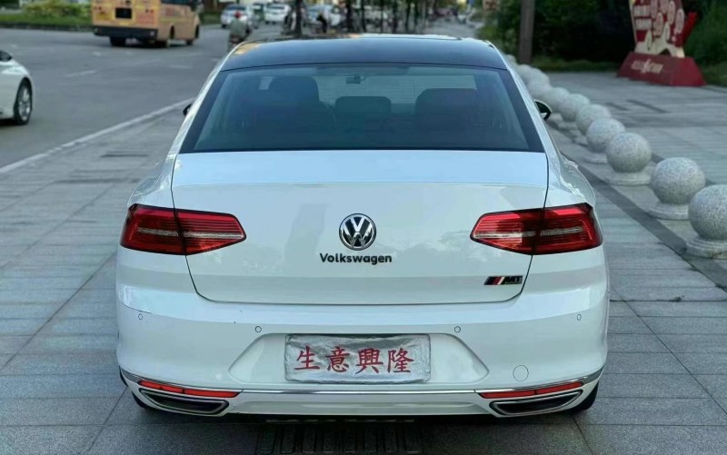 汕頭18年大眾邁騰9