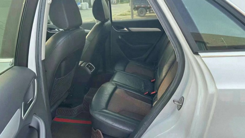 江门19年奥迪Q38