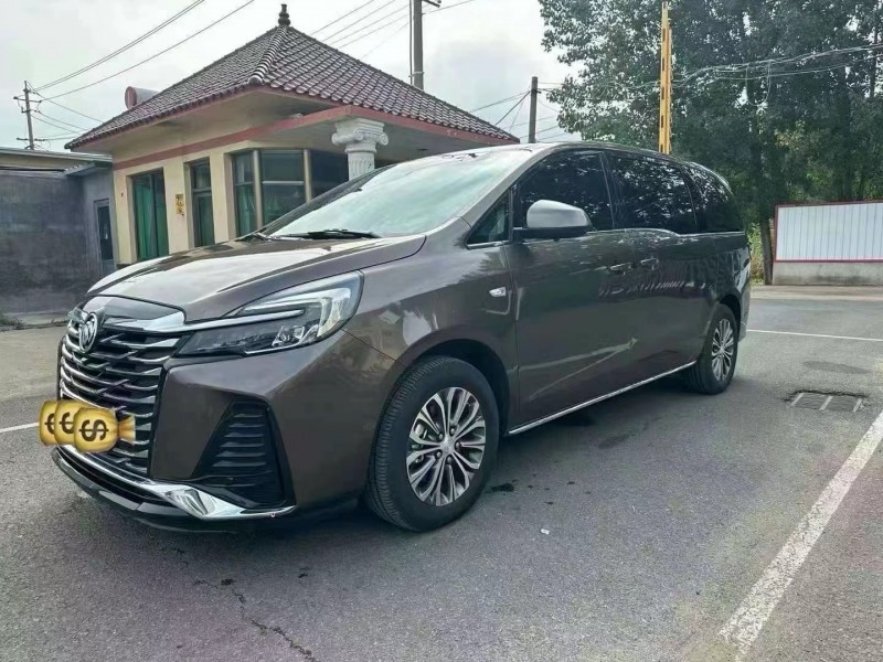 济宁24年别克GL82