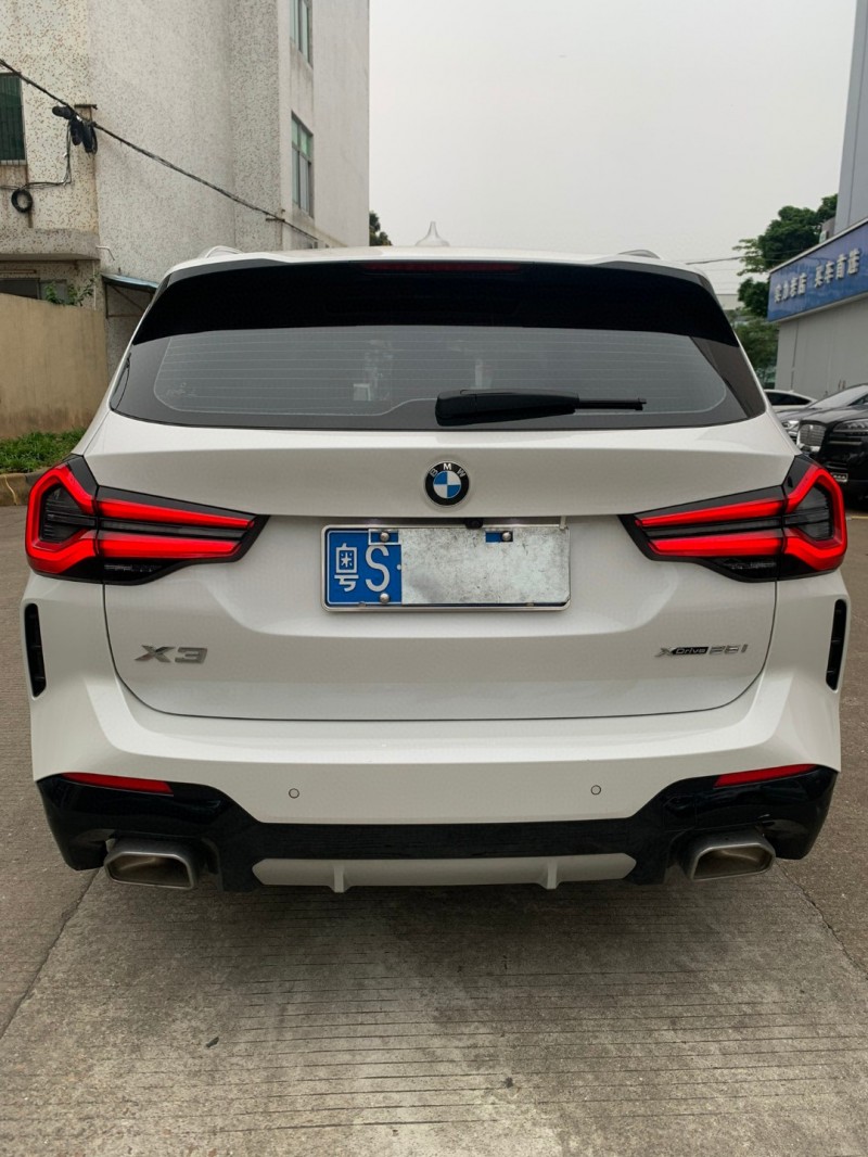 中山23年宝马X39
