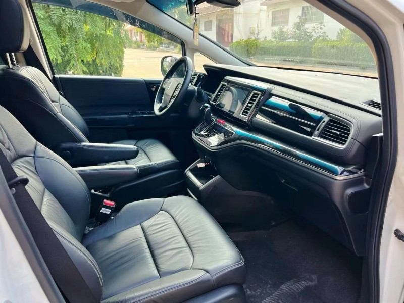 潍坊21年本田艾力绅4