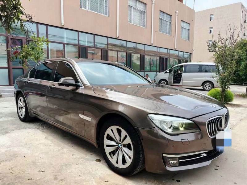 潍坊13年宝马7系2