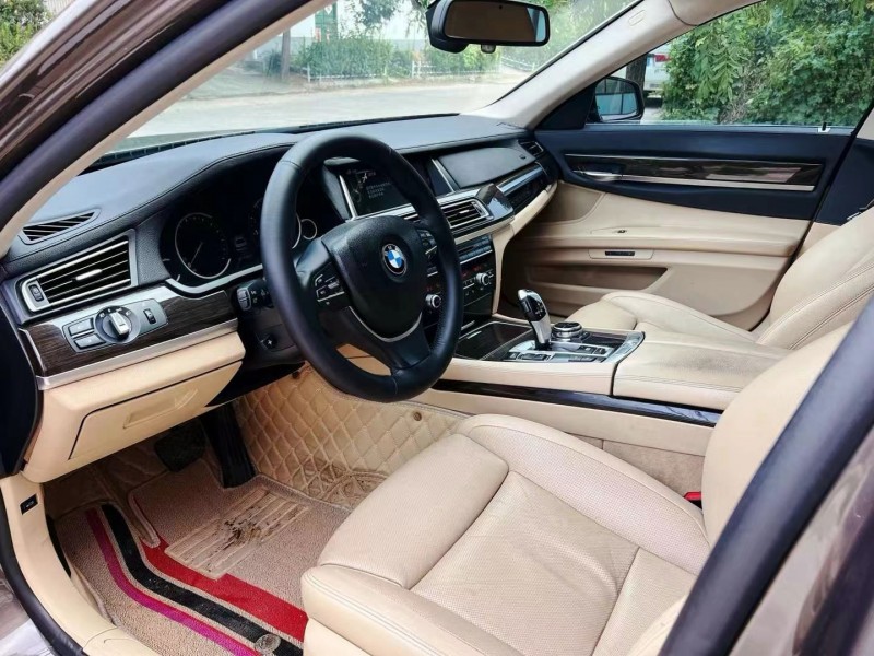 潍坊13年宝马7系4