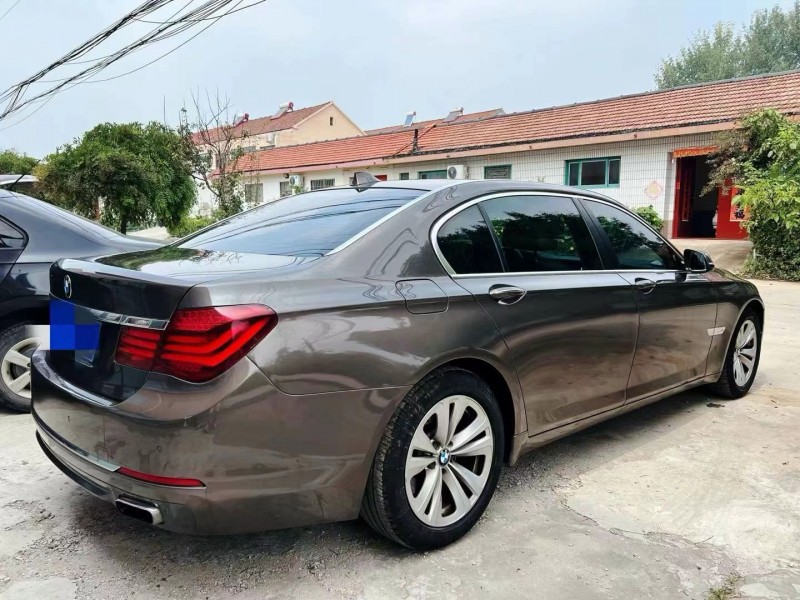 潍坊13年宝马7系7