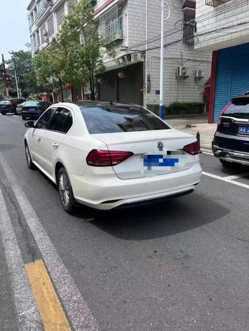 邵阳20年大众朗逸7