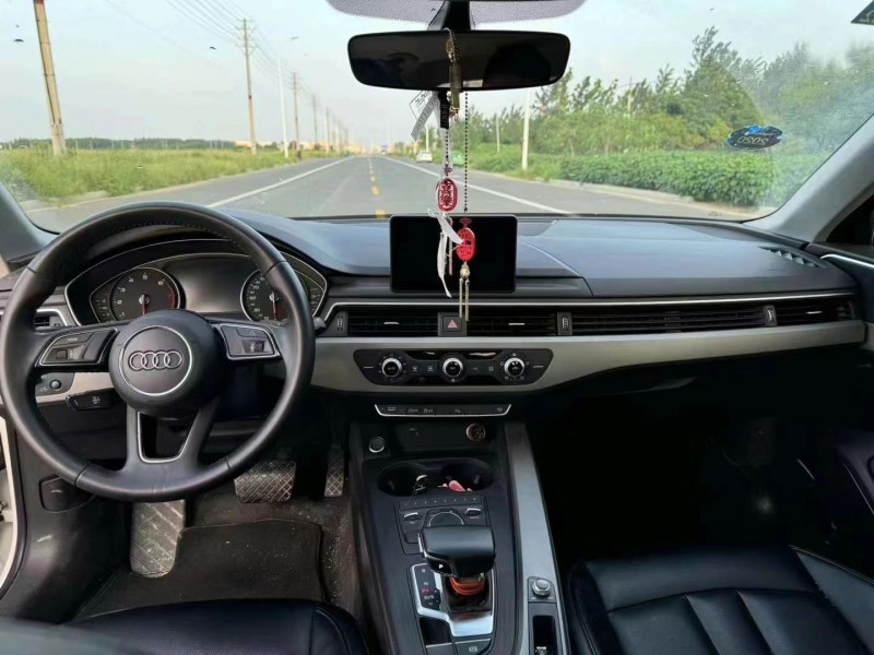 济宁18年奥迪A4L7