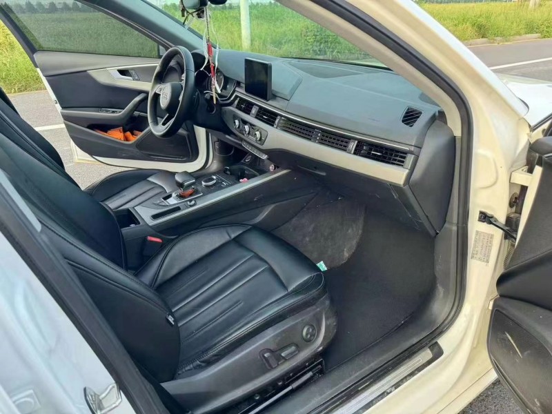 济宁18年奥迪A4L9