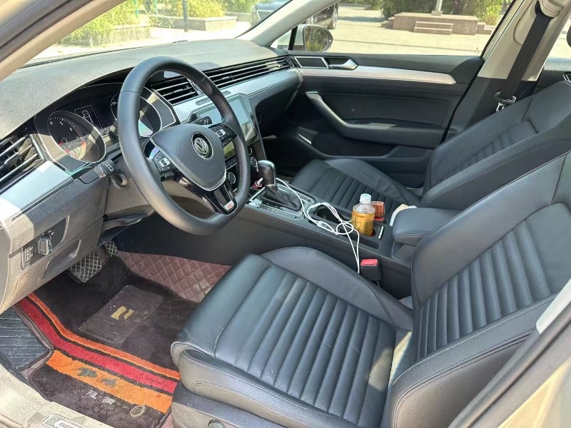 济南19年大众迈腾5