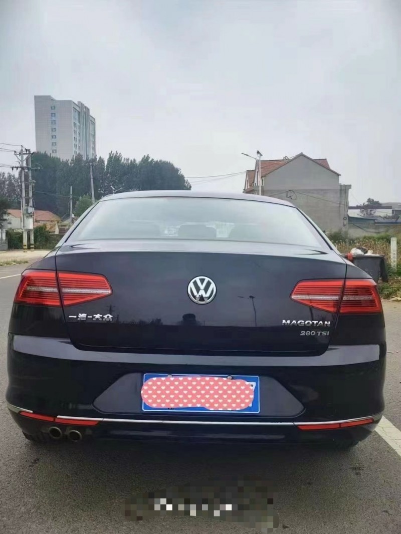 潍坊19年大众迈腾8